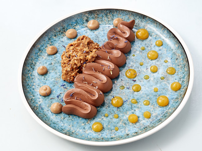 Rakor - Γαστρονομία και φιλοξενία