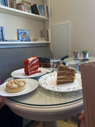 Κομμένου 115, Άρτα 471 00