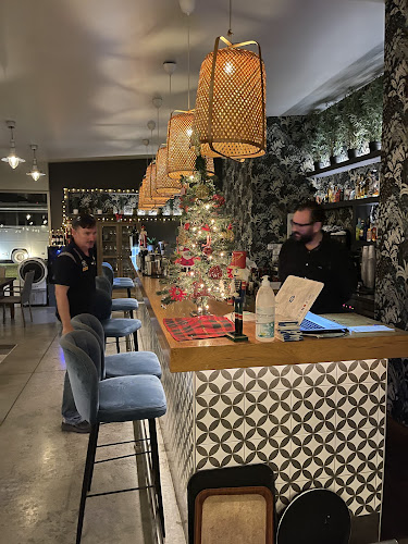 Kalamias Restaurant Cafe - Γαστρονομία και φιλοξενία