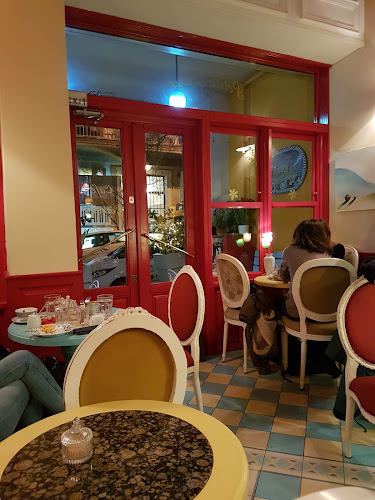 Comentarii opinii despre Petite Fleur