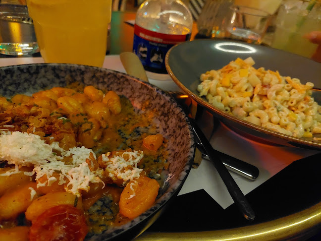 Comentarii opinii despre The Place Secret Yard