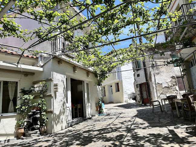 Παλαιόκαστρο 831 00