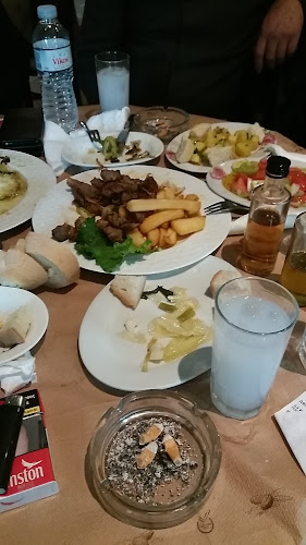 Ουζερί Ρακαριό - Γαστρονομία και φιλοξενία