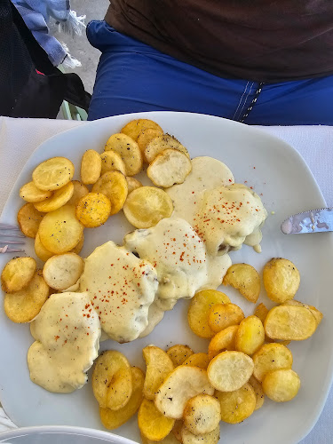 Molos Seaside Restaurant Nea Roda - Νέα Ρόδα