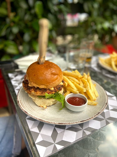 Opinii despre Mandragoras în Αθήνα - Γαστρονομία και φιλοξενία