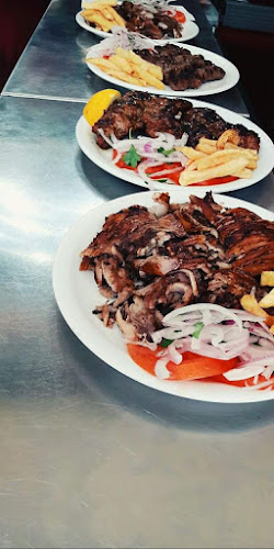 Γύρος Στα Κάρβουνα "Ο Σπύρος" - Γαστρονομία και φιλοξενία