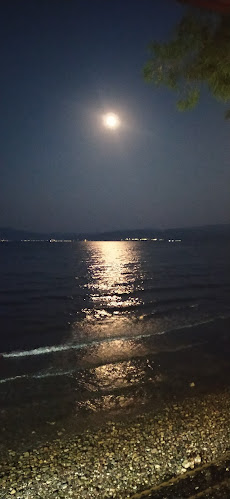 Ερινύες Cafe Bar - Γαστρονομία και φιλοξενία