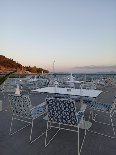 ΟΜΙΛΟΣ ΑΚΤΗ ΝΟΒ