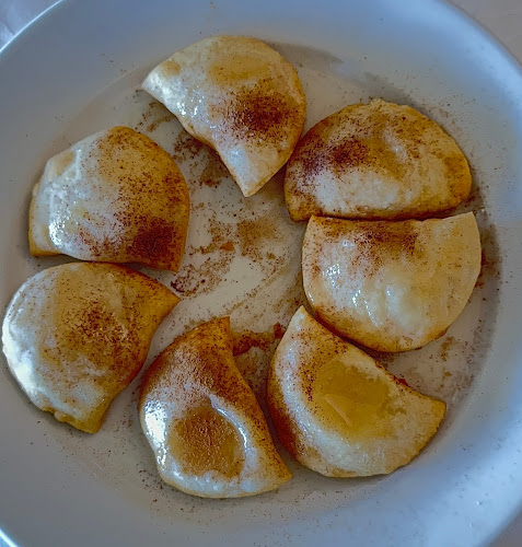 Comentarii opinii despre Ταβέρνα Το Ρόδι - Αρνί Αντικριστό