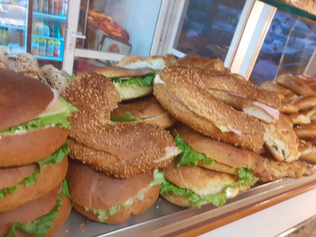 Opinii despre ΦΟΥΡΝΟΣ ΠΙΝΑΚΩΤΗ ΑΠΟΣΤΟΛΙΔΟΥ ΜΑΡΙΑ în Σταυρούπολη - Γαστρονομία και φιλοξενία