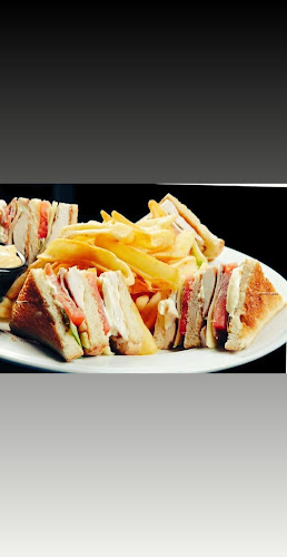 Δημ. Γούναρη 172, Γλυφάδα 166 74