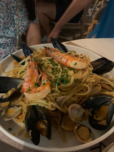 Kadena - Γαστρονομία και φιλοξενία