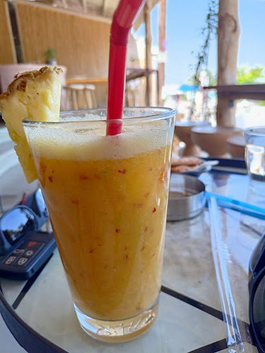 Opinii despre swell.platamon în Πλαταμώνας - Γαστρονομία και φιλοξενία