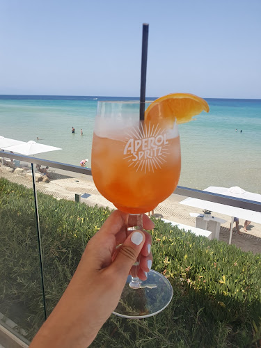 Opinii despre Bousoulas Beach Bar în Κασσάνδρα - Γαστρονομία και φιλοξενία