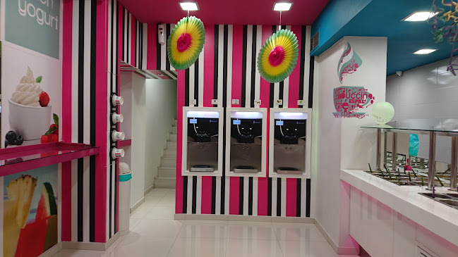 Yogo Frozen - Γαστρονομία και φιλοξενία