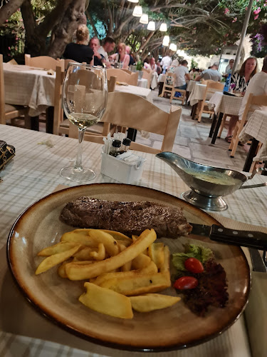 Select Restaurant Cafe - Γαστρονομία και φιλοξενία