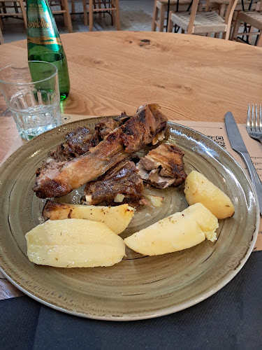 Πετούσης Ταβέρνα (Ηράκλειο)