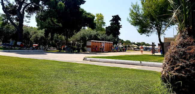 Πλαζ Λουκιανός Κηλαηδόνης - Γαστρονομία και φιλοξενία