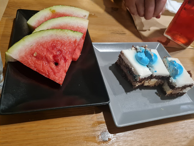 Το Δίχαλο Χανιά