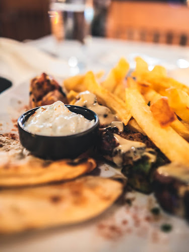 Hermion Restaurant - Γαστρονομία και φιλοξενία