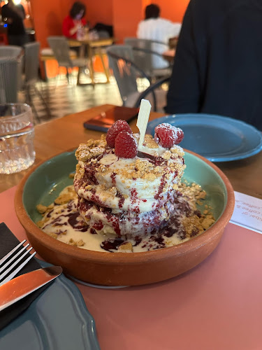 Opinii despre Mardi Brunch, Coffee & Wine Bar - Brunch Πειραιάς în Πειραιάς - Γαστρονομία και φιλοξενία