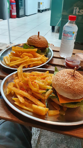 Comentarii opinii despre Fast Vegan Food