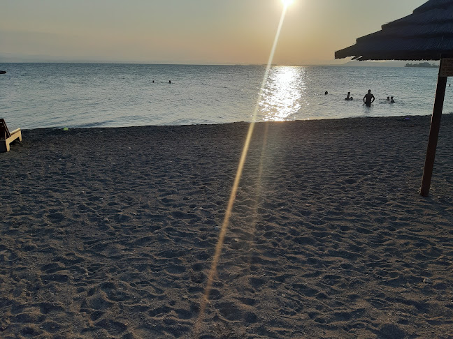 Opinii despre La Luna beach. Bar în Γαλάζια Νερά - Γαστρονομία και φιλοξενία