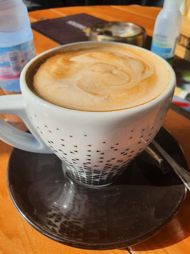 Comentarii opinii despre Busters Bar