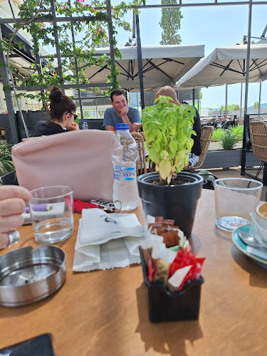 Opinii despre Drougas Food House în Πόρτο Χέλι - Γαστρονομία και φιλοξενία