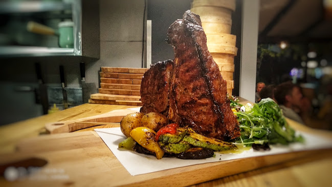 Πιρούνι και Μαχαίρι