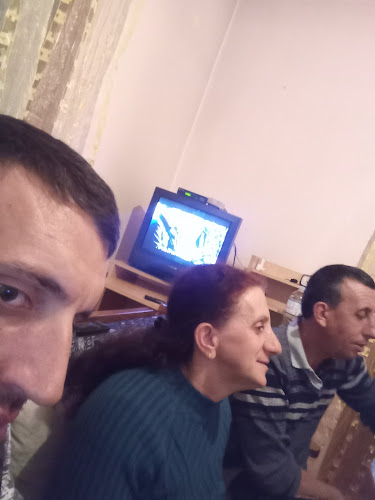 Opinii despre ΤΟ ΑΥΘΕΝΤΙΚΟ în Πεντάβρυσο - Γαστρονομία και φιλοξενία