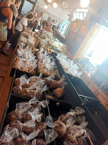 Το Αρτοποιείο του Καραβά - Γαστρονομία και φιλοξενία