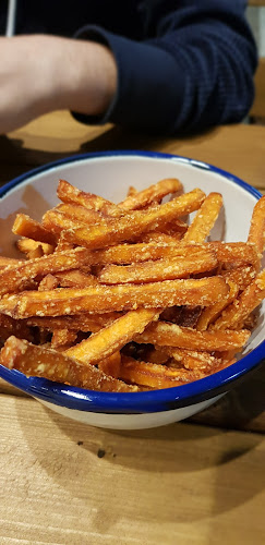 Φιλελλήνων 51, Λάρισα 412 21