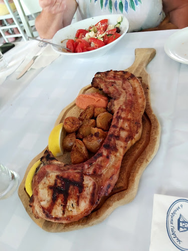 Comentarii opinii despre Barba Yioryis Tavern