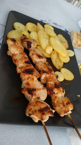 Το Κύμα - Γαστρονομία και φιλοξενία