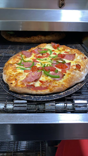 Comentarii opinii despre Pizza Zeakis