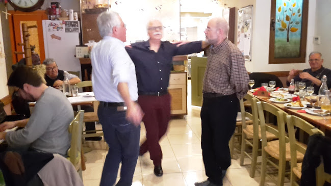 Δάφνη "μουσικό μεζεδοπωλείο" - Ηράκλειο