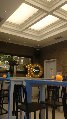 Opinii despre The Dandy Bar & Eatery în Νέο Ψυχικό - Γαστρονομία και φιλοξενία