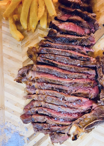 Comentarii opinii despre Χρύσανθος Chrysanthos