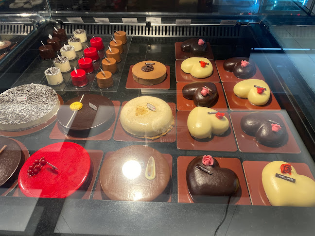 Τατοΐου 110, Νέα Ερυθραία 146 71