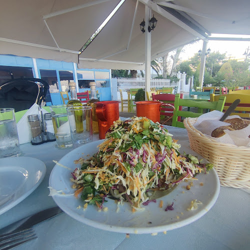 Meltemi..αλλιώς Restaurant Άγιοι Θεόδωροι - Άγιοι Θεόδωροι