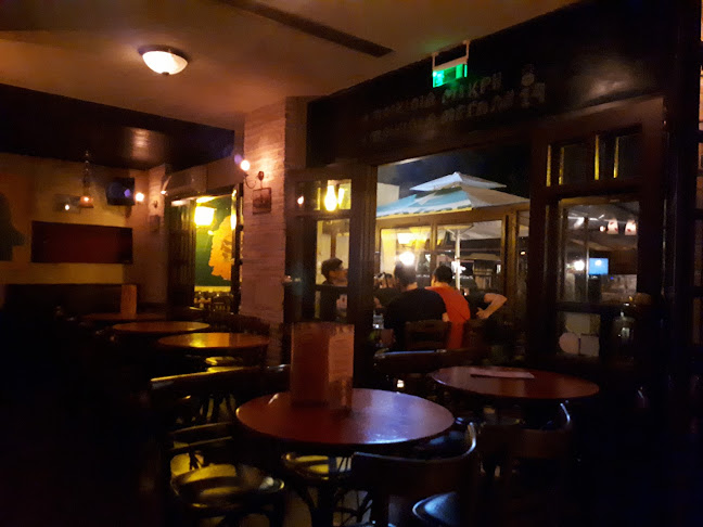 Ναργιλές Μπουρνάζι - Γαστρονομία και φιλοξενία