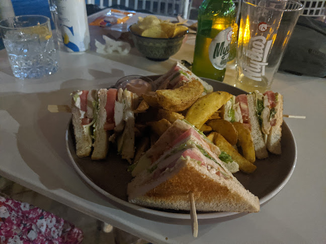 Istiaia café & bistro - Λουτρά Αιδηψού