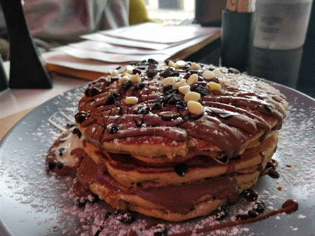 HUG Coffee & More - Γαστρονομία και φιλοξενία