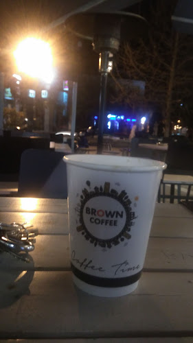 Comentarii opinii despre Coffee Brown