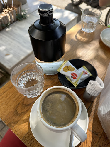 Opinii despre Pennan Coffee Drinks-Food în Αλεξανδρούπολη - Γαστρονομία και φιλοξενία