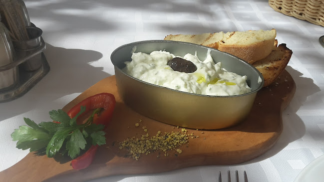 Marina Restaurant Nea Moudania - Γαστρονομία και φιλοξενία