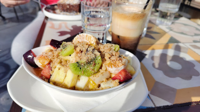 Opinii despre Emvasis Cafe - Cocktail Bar/Εμβασις în Μονεμβασιά - Γαστρονομία και φιλοξενία