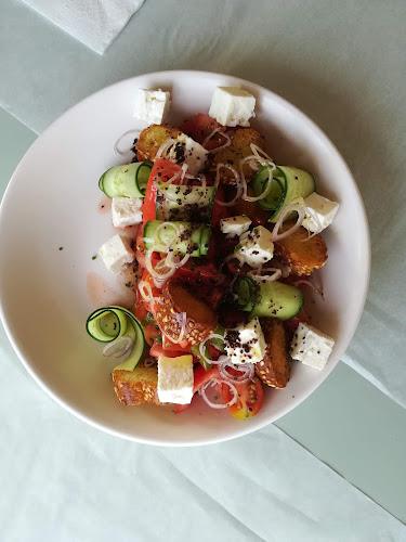 Opinii despre βούκα în Άφυτος - Γαστρονομία και φιλοξενία