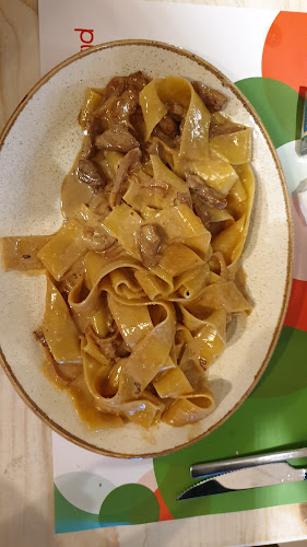 Pizzarella - Νάουσα